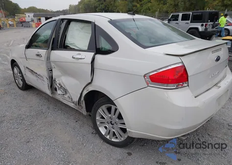 2010 Ford Focus Sel z USA, uszkodzony, nr VIN 1FAHP3HN1AW170467